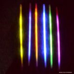 100 pcs Glow In The Dark Glowstick bracelet - Image 4